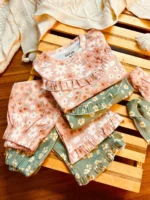 تیشرت و شلوار بگ و هدبند coco